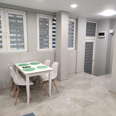 Uptown Funk Apartment Ruse Exterior foto