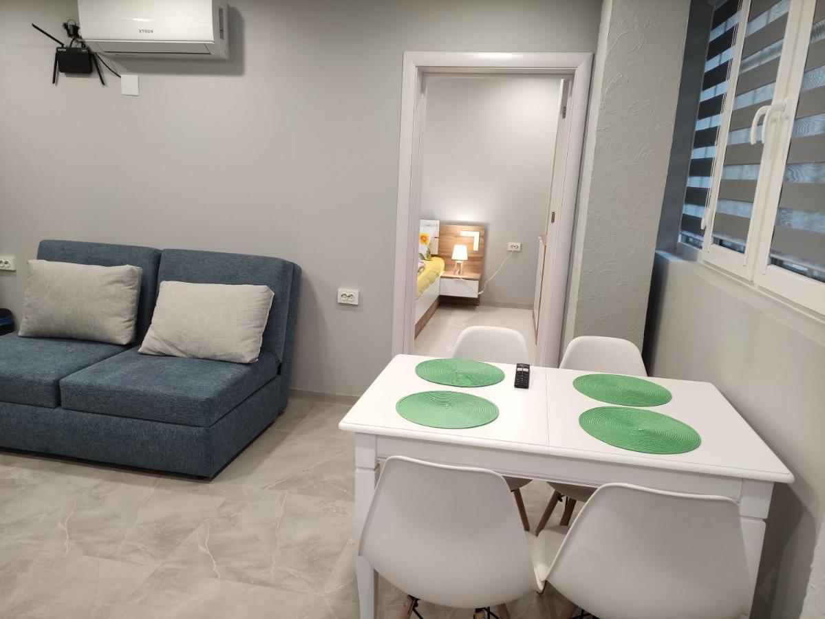Uptown Funk Apartment Ruse Exterior foto