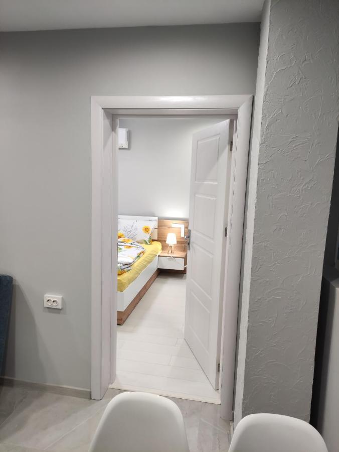 Uptown Funk Apartment Ruse Exterior foto